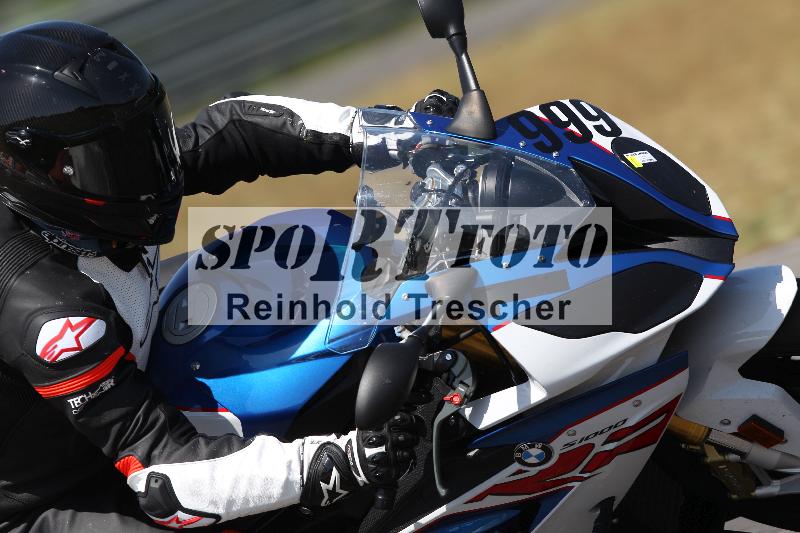 Archiv-2022/40 18.07.2022 Plüss Moto Sport ADR/Freies Fahren/999-1